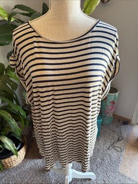 Striped Navy and Cream Short Sleeve Casual Top